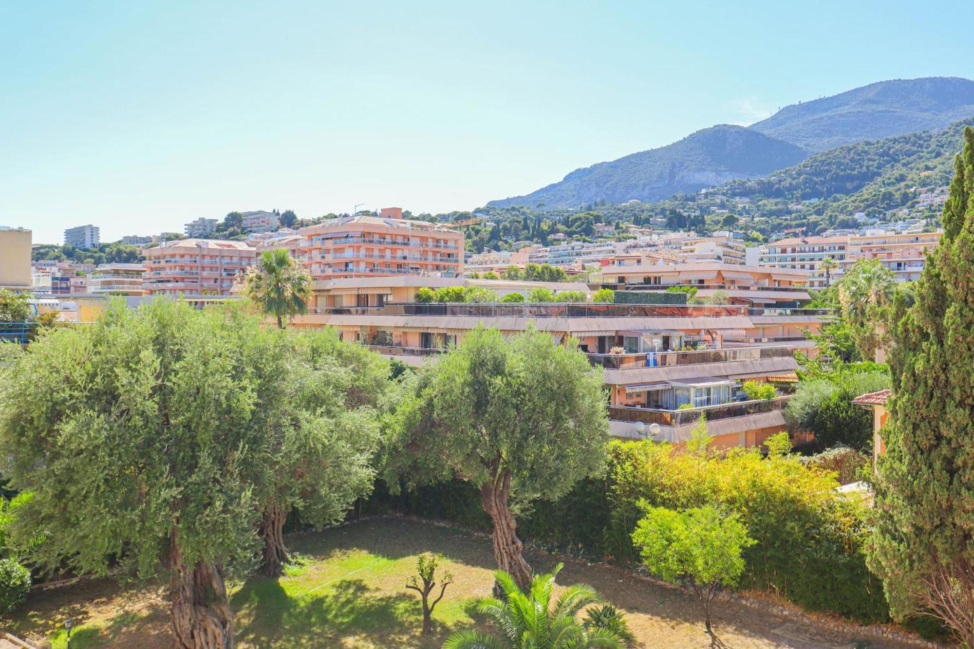 Ferienwohnung « Les Ligures » Calme, Proche Mer Roquebrune-Cap-Martin Exterior foto