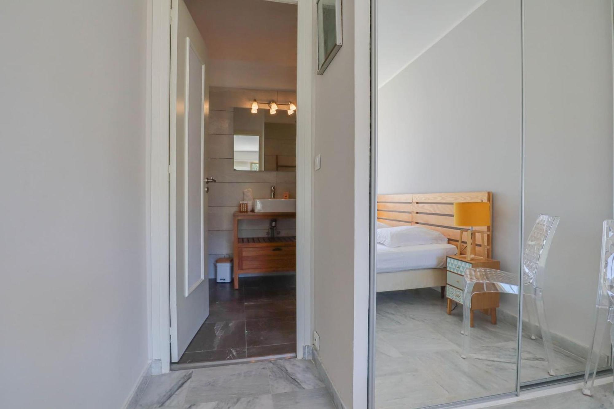 Ferienwohnung « Les Ligures » Calme, Proche Mer Roquebrune-Cap-Martin Exterior foto