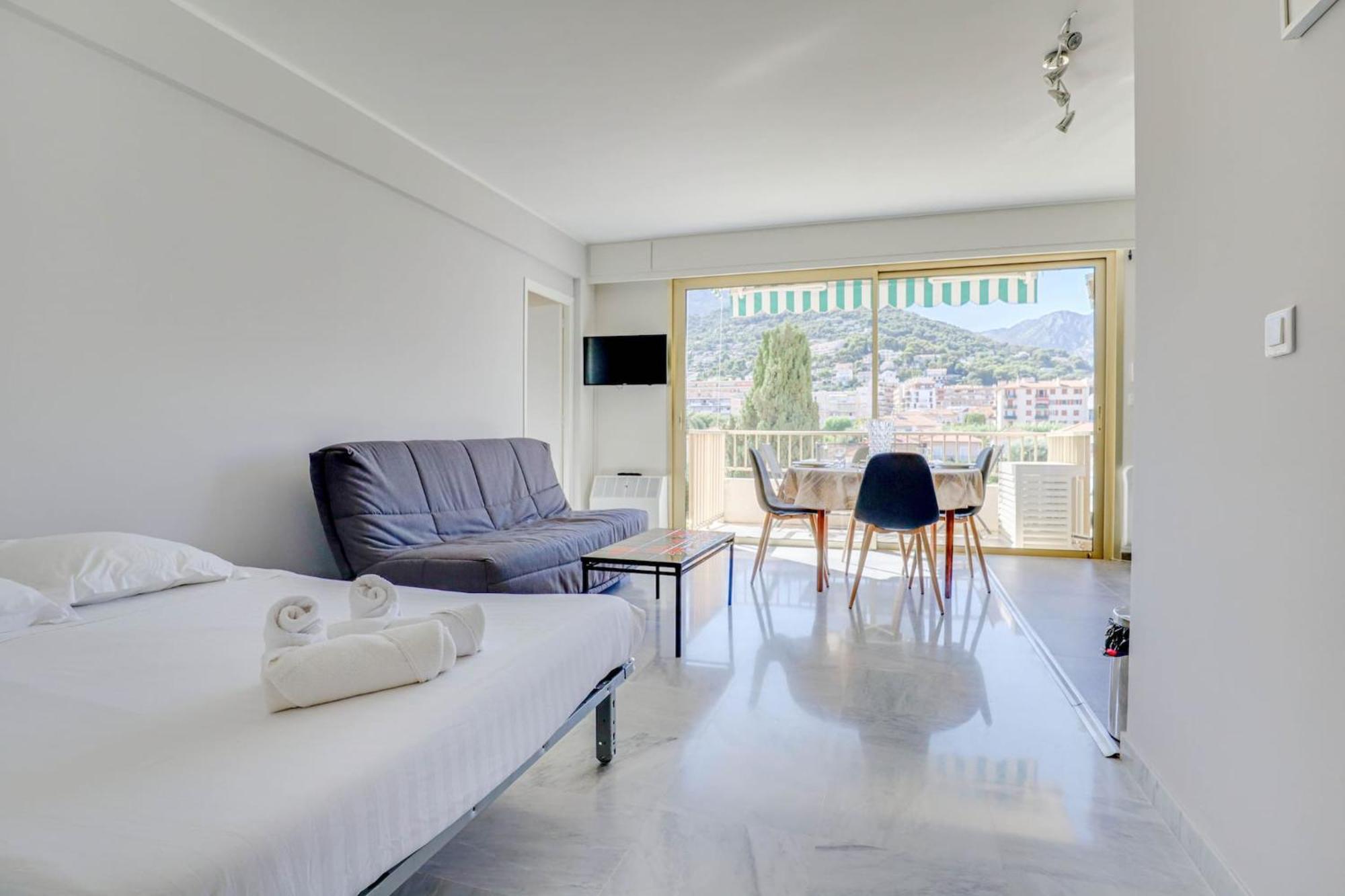 Ferienwohnung « Les Ligures » Calme, Proche Mer Roquebrune-Cap-Martin Exterior foto