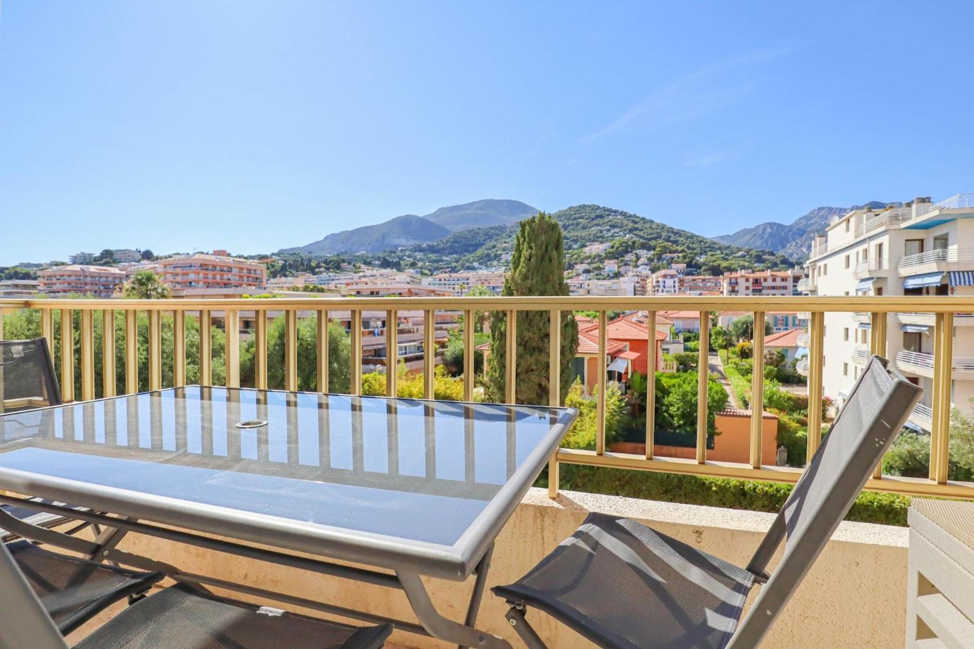 Ferienwohnung « Les Ligures » Calme, Proche Mer Roquebrune-Cap-Martin Exterior foto